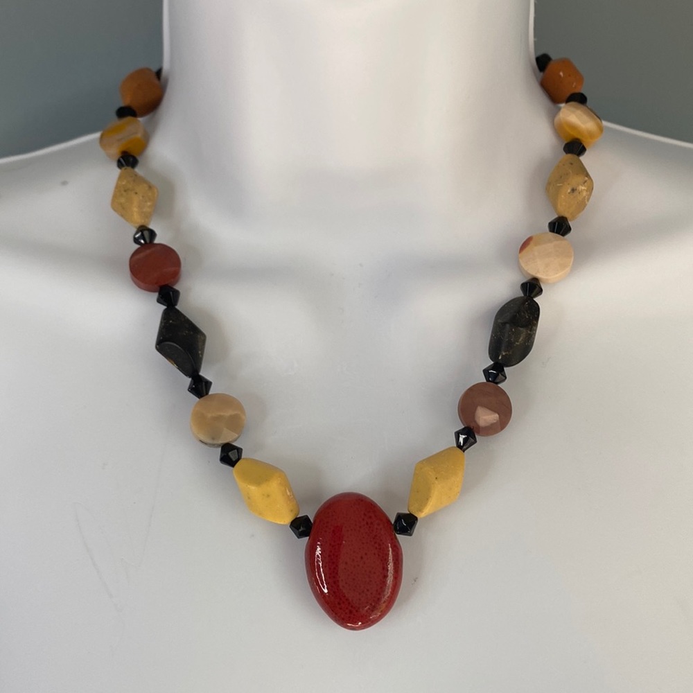 Ceramic agate beads glass necklace black red yellow